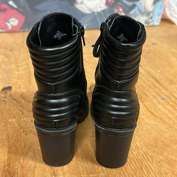 G by Guess - heeled ankle combat boots - Picture 4 of 5